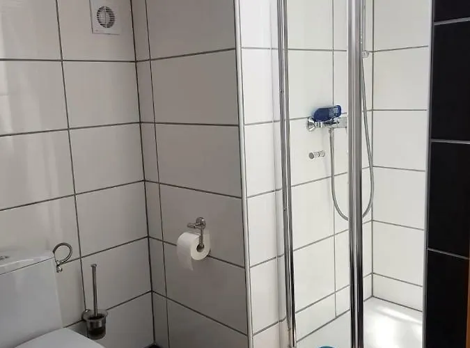 Jujhar's Gaestehaus בית הארחה Wasserburg